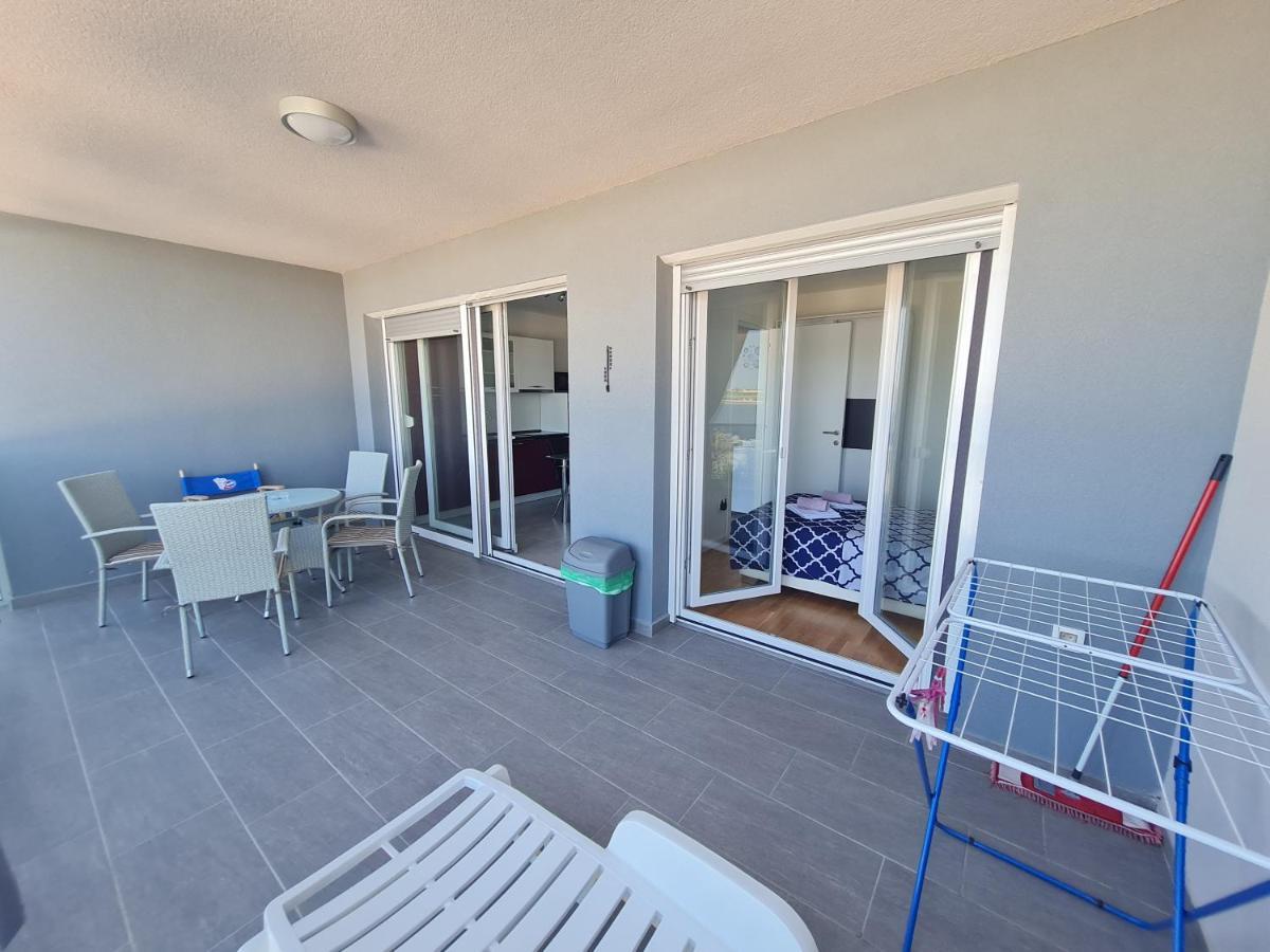 Apartmani Zdrijac Hoek van Holland Ngoại thất bức ảnh