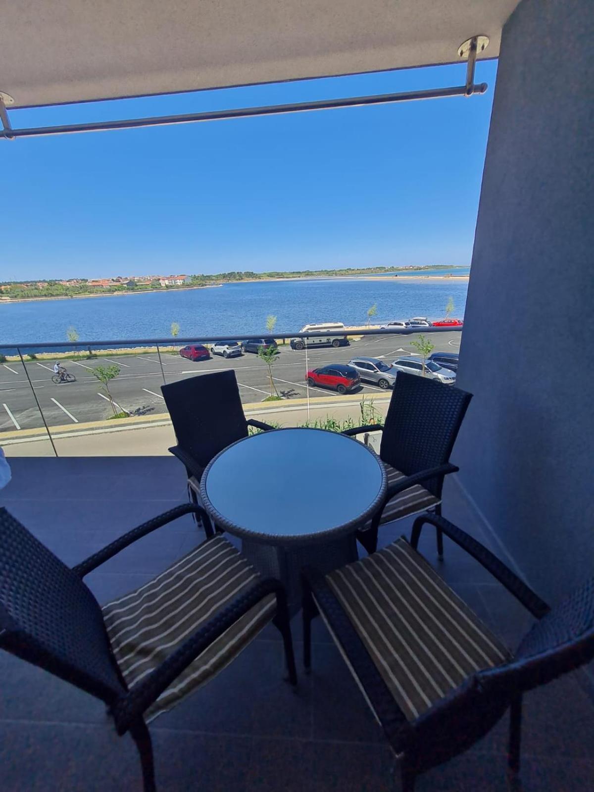 Apartmani Zdrijac Hoek van Holland Ngoại thất bức ảnh