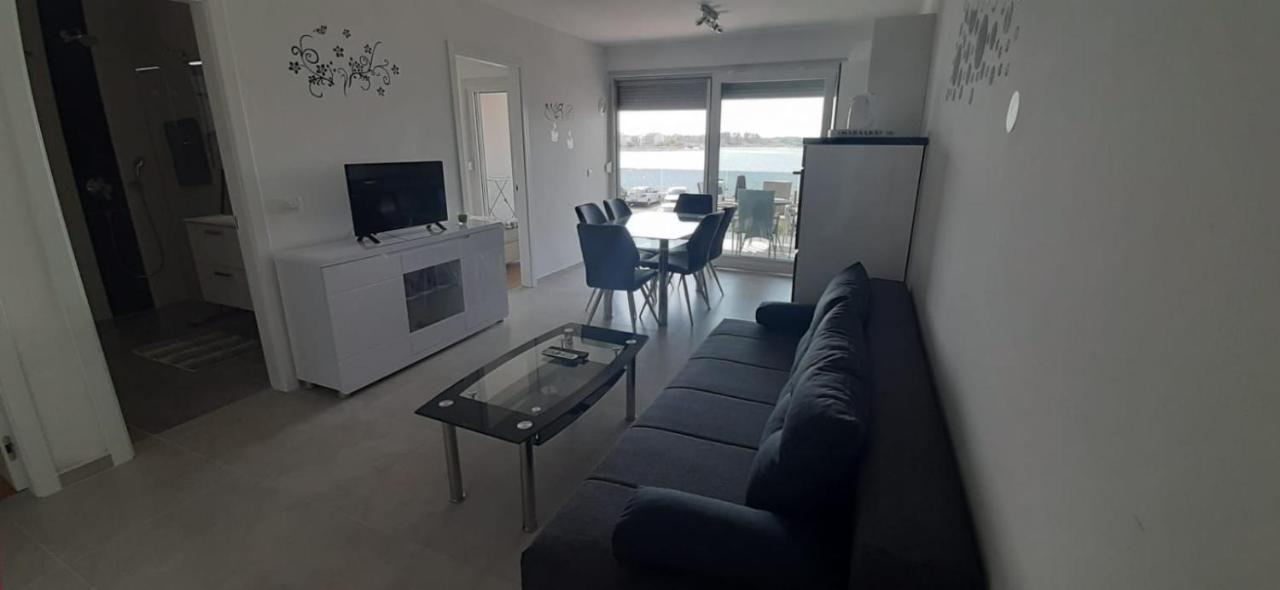 Apartmani Zdrijac Hoek van Holland Ngoại thất bức ảnh